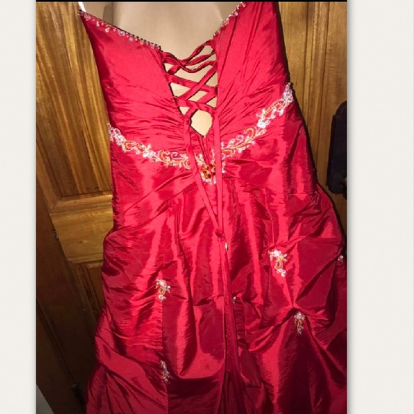 Stunning Tiffany beaded Red Strapless Dress - Picture 5 of 7